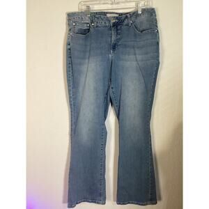 Established 1946 Women's Size Plus 18W